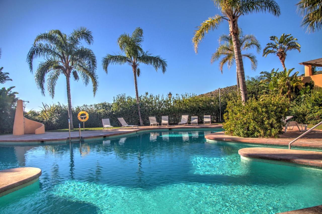 4 Bedroom Holiday Townhouse In Riviera Del Sol With Sea Views Sitio de Calahonda ภายนอก รูปภาพ