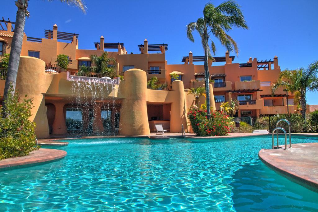 4 Bedroom Holiday Townhouse In Riviera Del Sol With Sea Views Sitio de Calahonda ภายนอก รูปภาพ